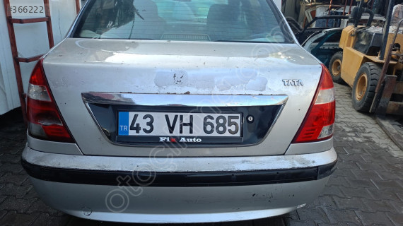 tata indigo sedan bagaj kapağı