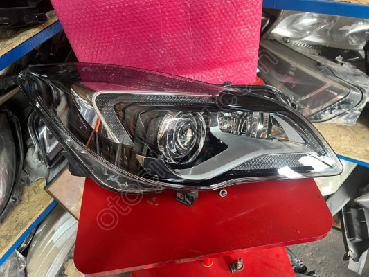 İNSİGNİA SAĞ FAR VE TÜM ÇIKMA PARÇALAR