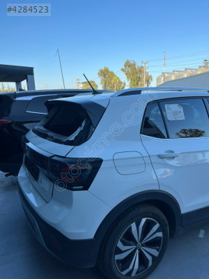 VOLKSWAGEN T-CROSS SAĞ DIŞ STOP LAMBASI ORJ SÖKME- 2GM945208