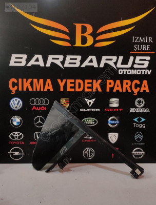 VOLKSWAGEN PASSAT CC SAĞ ARKA KELEBEK CAMI 3C8845216