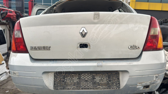 Clio bagaj kapağı