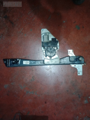 Peugeot 508 çıkma sağ ön cam krikosu