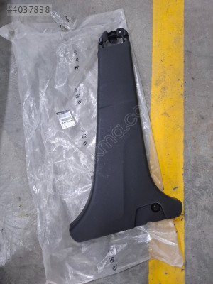 Dacia duster orta direk kaplama sag orjinal sıfır 769151334R