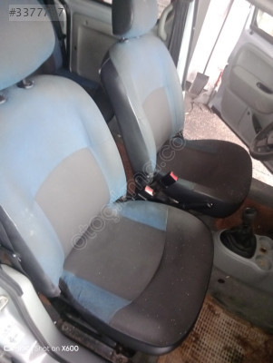 Renault Kangoo 2 sıfır ayarında koltuk takımı
