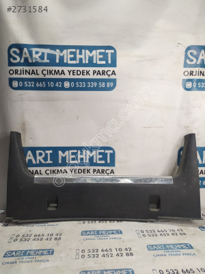 ÇIKMA VW BORA ARKA PANEL ÜST PLASTİĞİ