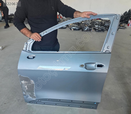 2022/2025 KİA SPORTAGE SOL ÖN KAPI ORJINAL HASARSIZ