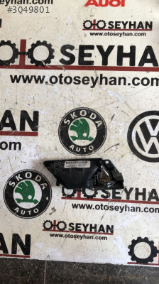 5C6839113B Volkswagen Jetta 2014 sol arka kapı iç açma kolu