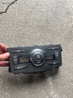 TOYOTA COROLLA KLİMA KONTROL PANELİ