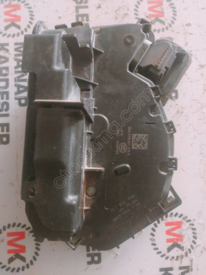 AUDİ Q3 KAPI KİLİDİ ÖN SAĞ 5TB837016A 5E1837016A 6V1837016A