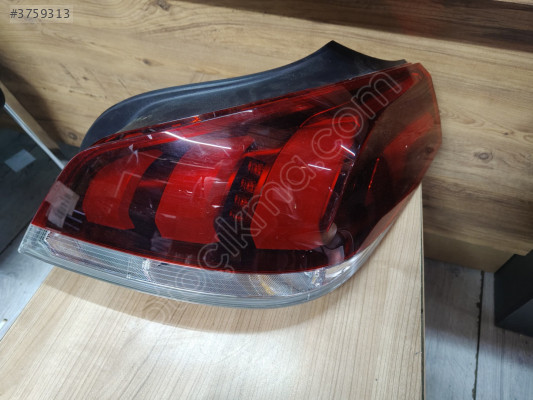 Peugeot 508 sağ arka stop orijinal