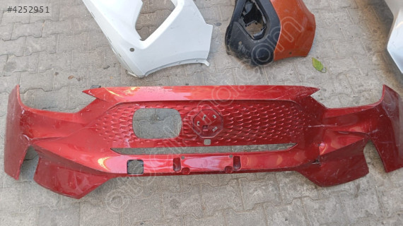 MG ZS ORJİNAL ÇIKMA ÖN TAMPON ö