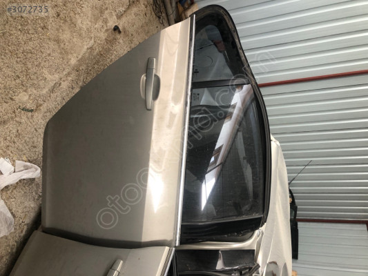 Opel insignia Sağ arka kapı çıkma