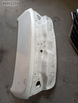 2025 model megane Arka bagaj