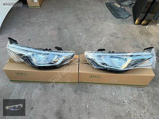 HYUNDAİ İ20 SAĞ VE SOL TAKIM SIFIR FAR  -BURSA FAR