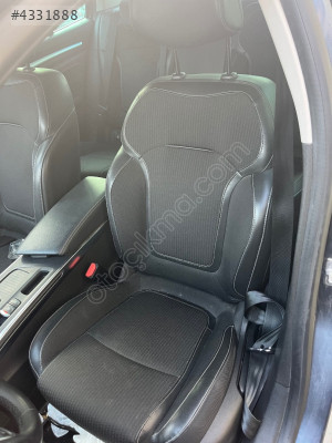RENAULT MEGANE 4 TAKIM KOLTUK KOL DAYAMALI