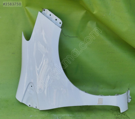 toyota yaris sağ ön çamurluk