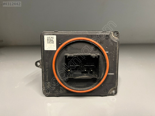 AUDİ Q3 FAR BEYNİ ORJİNAL 4K0941572CC