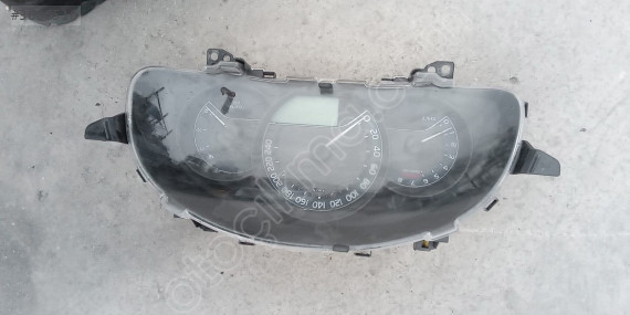 toyota auris 2014 1.33 gösterge/km saati (son fiyat)