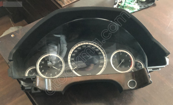 MERCEDES W212 A2129003313 GÖSTERGE SAATİ OTO FEDAİ