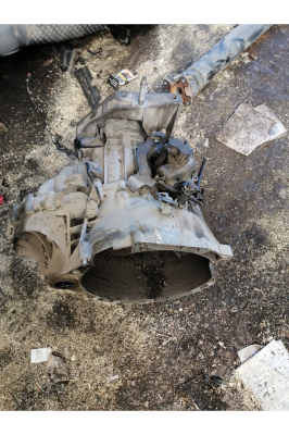 FORD TRANSİT CUSTOM 2.2 6 İLERİ ŞANZIMAN