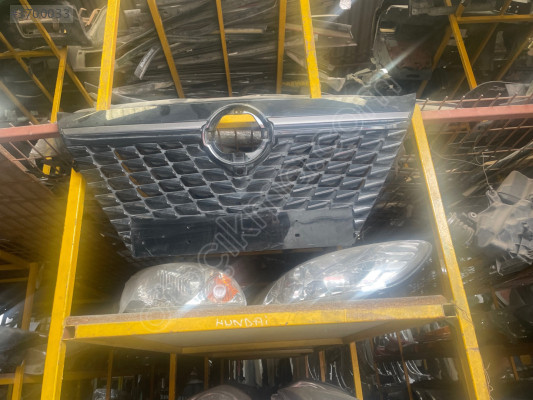 Nissan Qashqai ön panjur