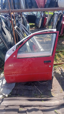 Peugeot 205 sol ön kapı çıkma