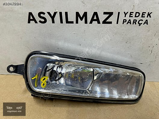 FOCUS 3.5 SAĞ SİS FARI ÇIKMA
