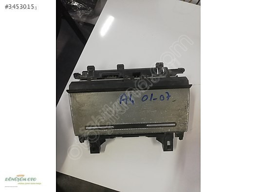 AUDİ A4 SÖKME ORTA KONSOL KÜLLÜK 8E0857951