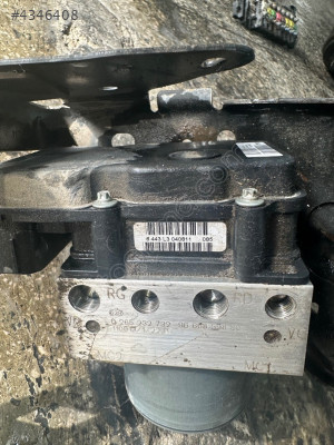 Citroen C4 abs beyni 6 443 L3 040811  085