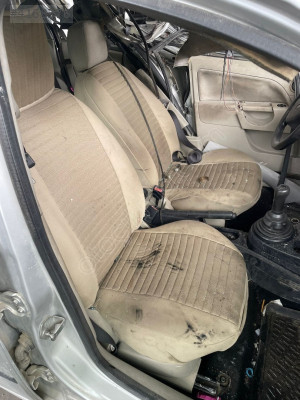 FORD FİESTA ÖN KOLTUK ORJİNAL ÇIKMA