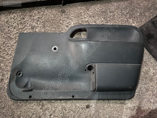 RENAULT KANGOO SAĞ ÖN KAPI DÖŞEMESİ