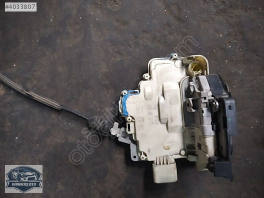 VW GOLF SEAT LEON SKODA OCTAVİA SOL ÖN KAPI KİLİDİ 301837015