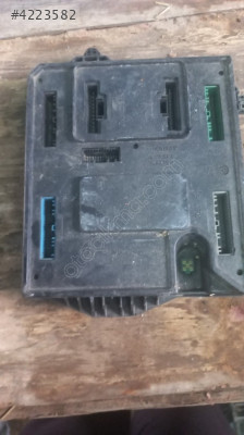 Renault megane 3 sigorta kutusu