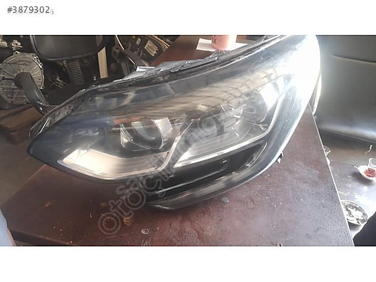 Renault Megane 4 Modeli için Sol-Sağ Far Seti