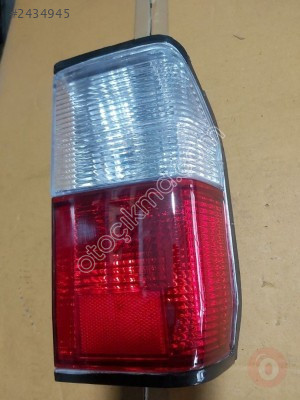 MAZDA E2200 2001 - 2007 SAĞ STOP LAMBASI