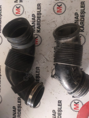 AUDİ Q2 HAVA FİLTRE KUTUSU BORUSU 5Q0129654G