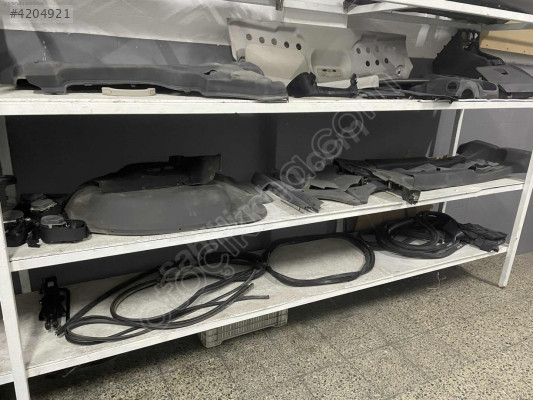 FORD CORNNECT 2010 D TABAN PASPASI İÇ PLATİK AKSAMLARI TAKIM