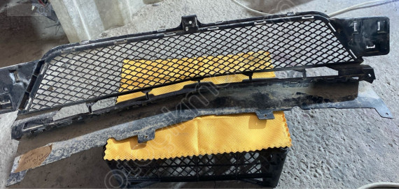 Mercedes a serısi 180 on tampon orta ızgara