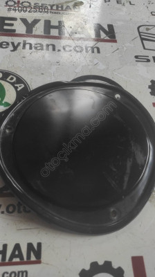 1J0803909 Skoda rapid 2016 yakıt şamadırası üst kapağı