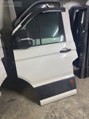 2022 CRAFTER ÇIKMA ORJİNAL DOLU HATASIZ SOL ÖN KAPI