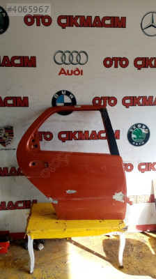 2000 model FIAT PALİO SAĞ ARKA KAPI