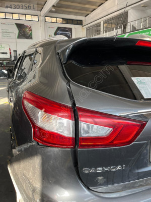 NİSSAN QASHQAİ SOL DIŞ STOP ORJİNAL SÖKME (HATASIZ)