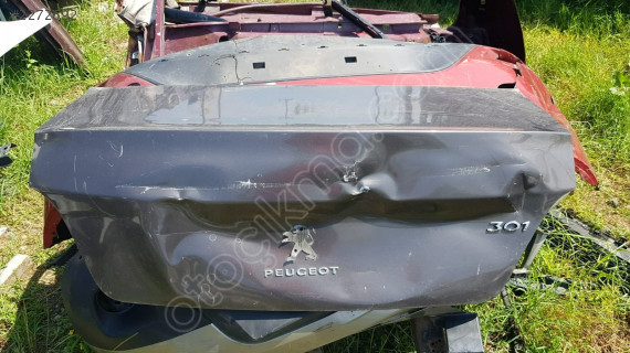 Peugeot 301 Orjinal Bagaj Kapağı çıkma