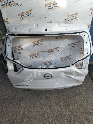 Opel crosland x çıkma bagaj kapağı