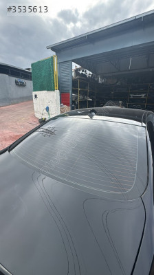 BMW F10 ARKA CAM ORJINAL