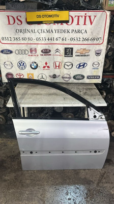 2004-2010 RENAULT MEGANE 2 SAĞ ÖN KAPI HATASIZ