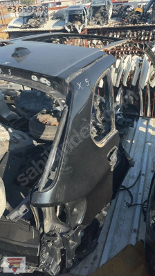 BMW X5 SAĞ ARKA KESME ÇAMURLUK GÜÇMANLAR