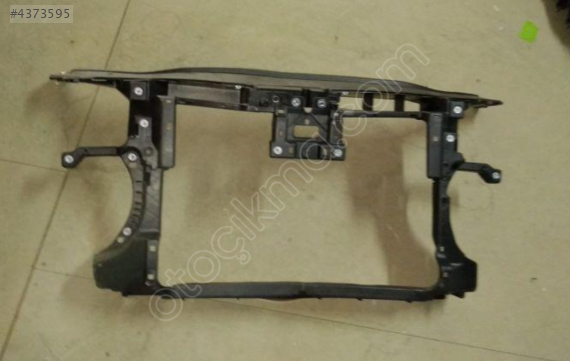 VOLKSWAGEN PASSAT 2012 2014 ÖN PANEL 3AA805588A