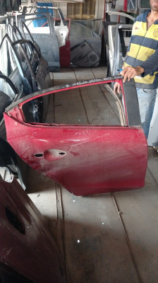 2013-2018 MAZDA 3 SEDAN  SAĞ ARKA KAPI -DS OTOMOTİV-