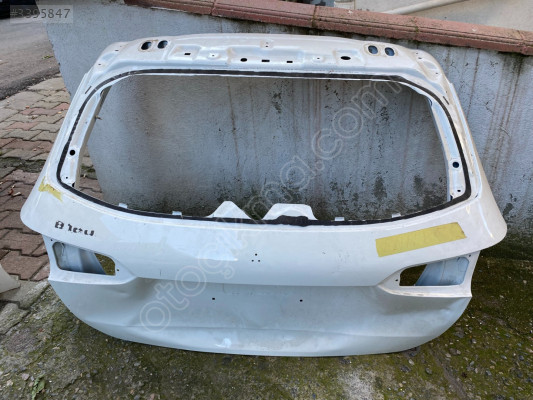 Mercedes-Benz B-sınıfı (W245, W246 W242) Bagaj kapağı A2477423900